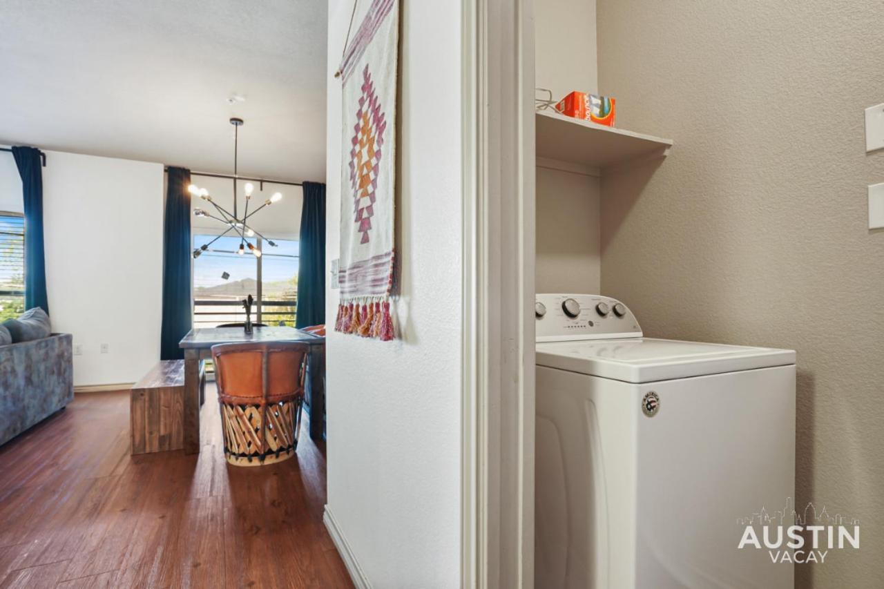 Stylish 4Br With Smart Tv And Free Garage Parking Apartamento Austin Exterior foto