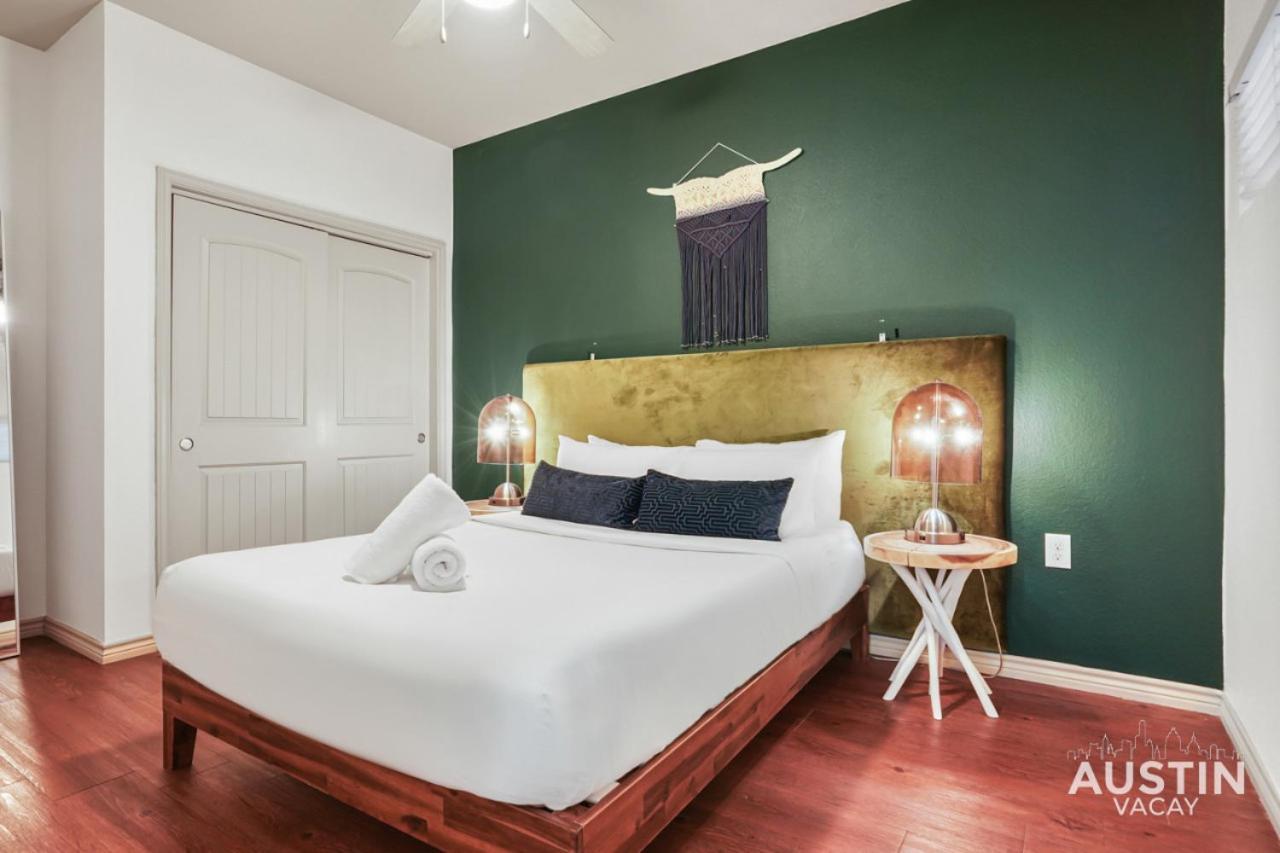 Stylish 4Br With Smart Tv And Free Garage Parking Apartamento Austin Exterior foto