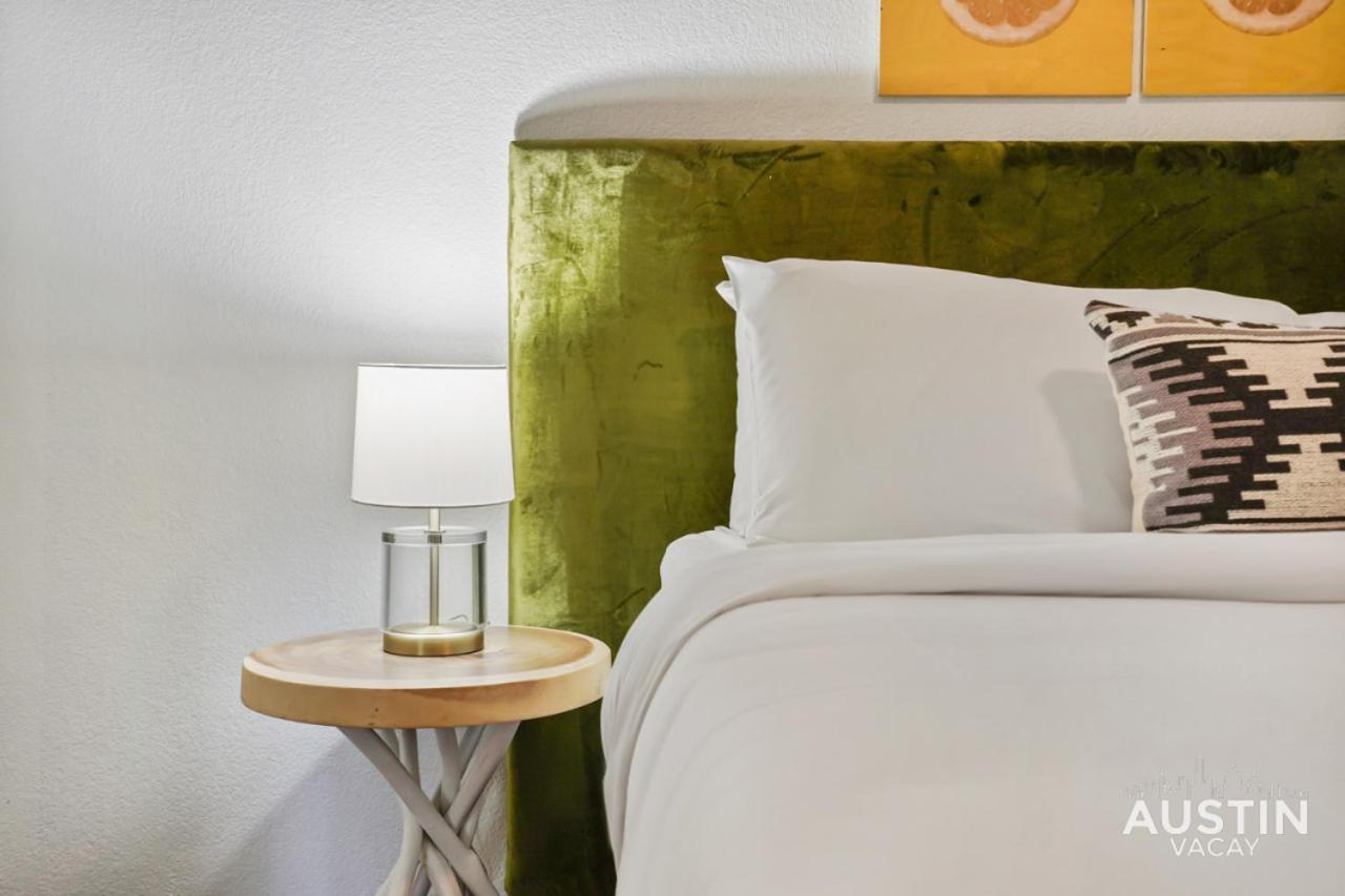 Stylish 4Br With Smart Tv And Free Garage Parking Apartamento Austin Exterior foto
